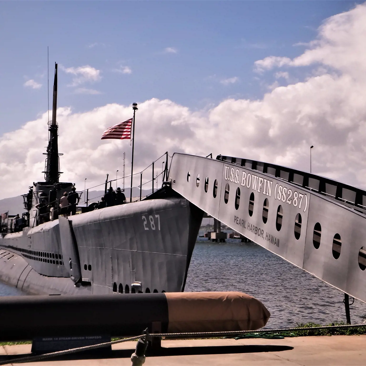Besuche die Ruhestätte Pearl Harbour